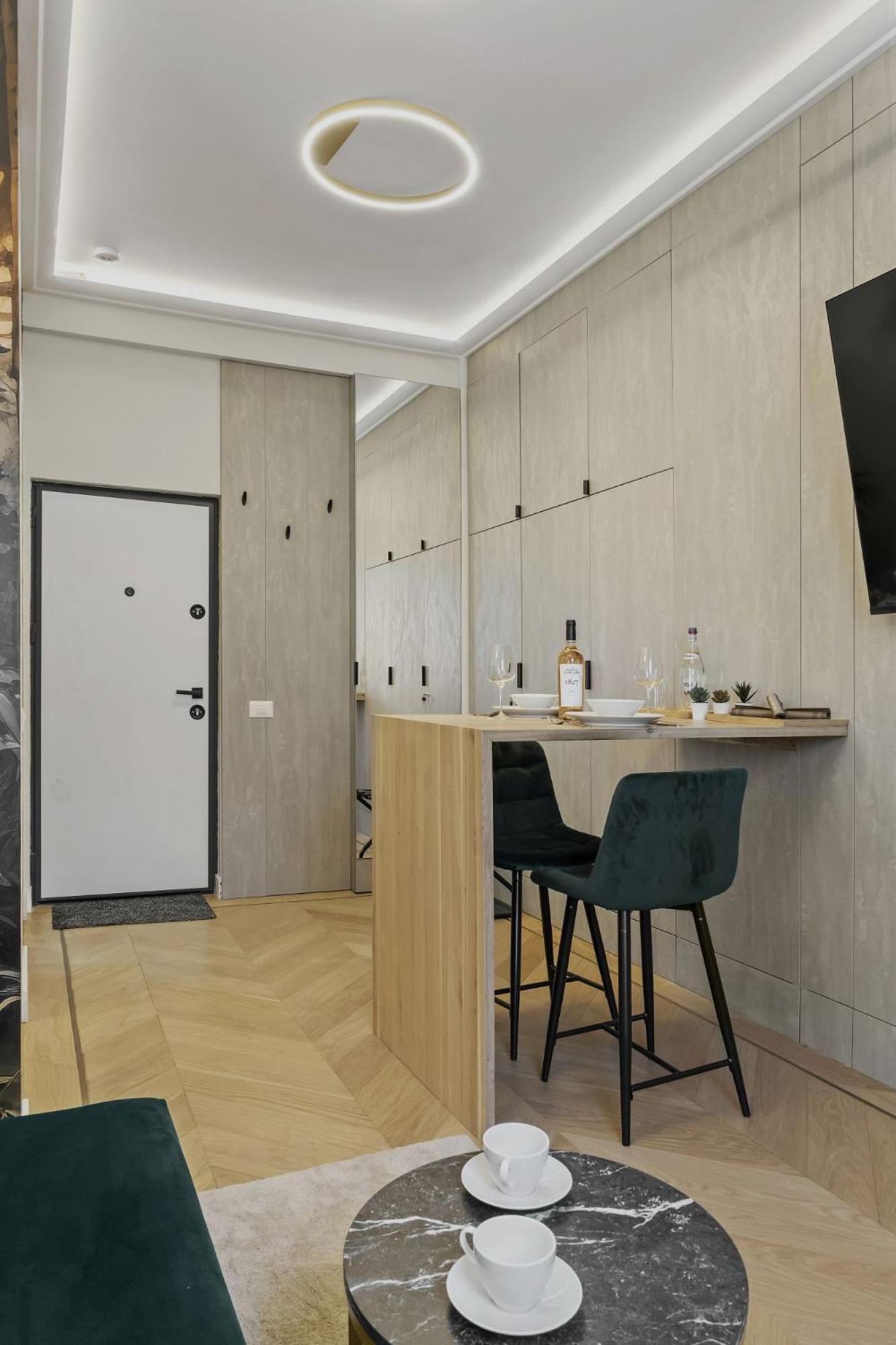 Studio Jungle Breath - City Centre Bucharest Exterior photo